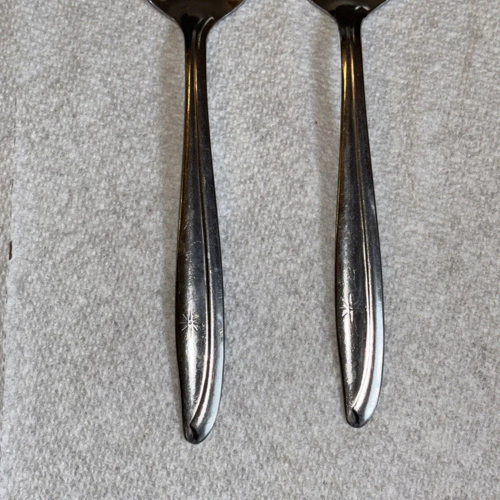 Oneida Twin Star Atomic Starburst Community Stainless Flatware 2 Tablespoons